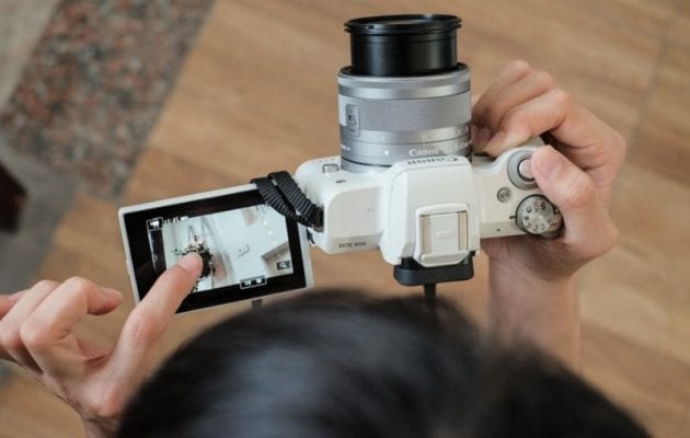 máy canon m50