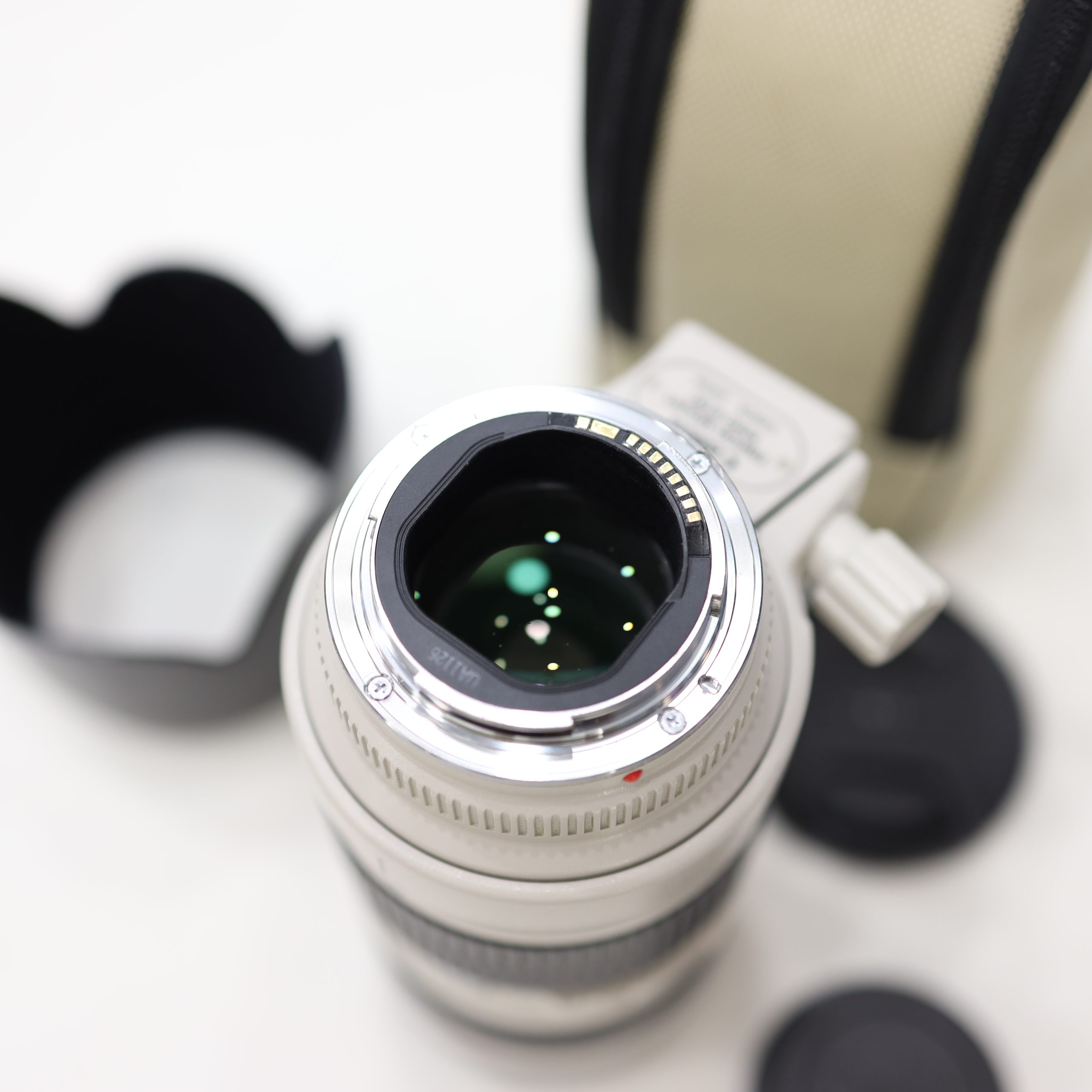 Ống kính Canon EF 70-200mm f / 2.8 L | Hàng lướt - Ảnh 8