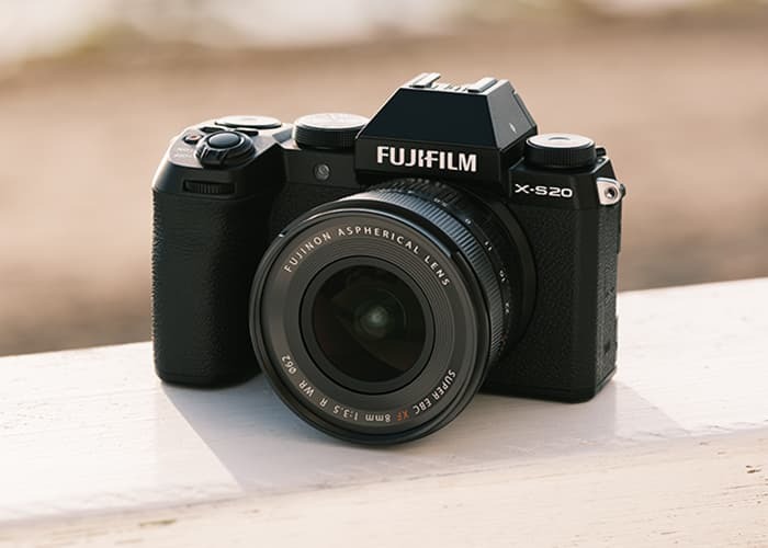 Camera được trang bị pin dung lượng lớn