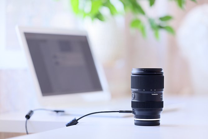 Tamron 28-75mm f/2.8 Di III VXD G2 có cổng kết nối mới tiện lợi